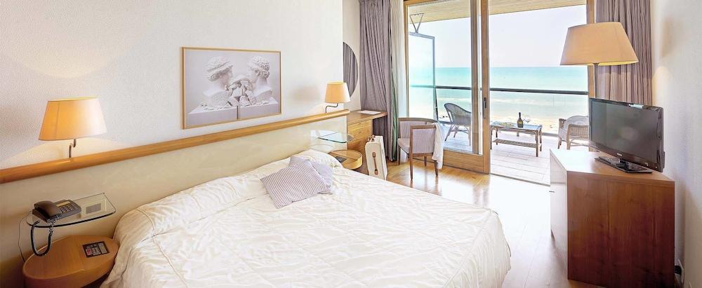 Grand Hotel Berti Silvi Marina Esterno foto